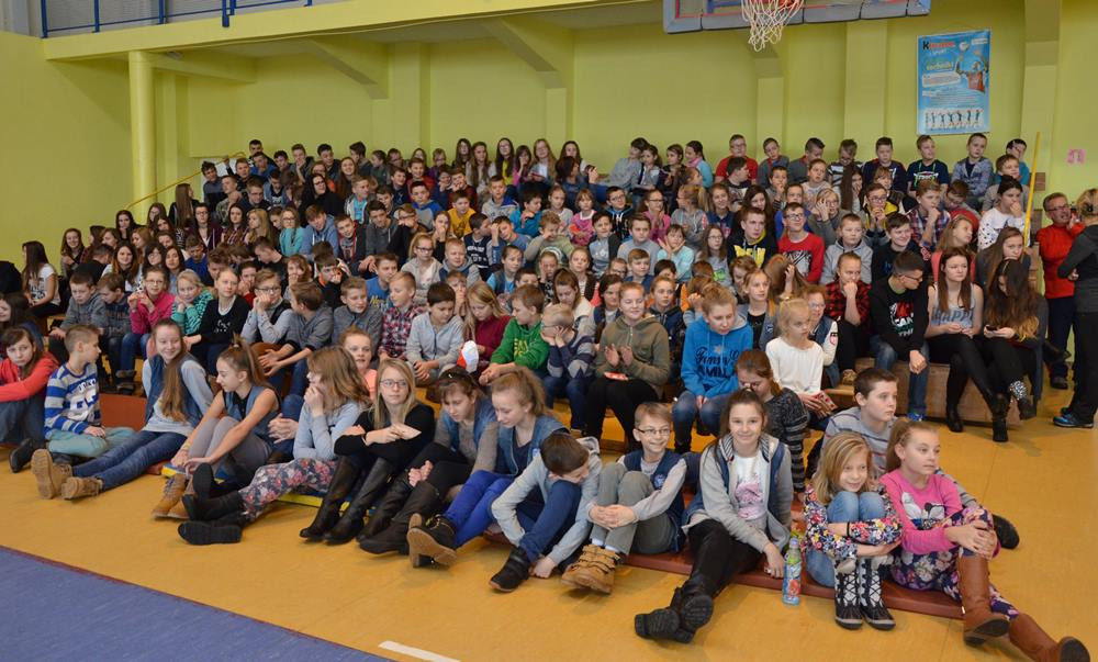 Chmielno. Młodzież spotkała się z mistrzyniami lekkoatletyki