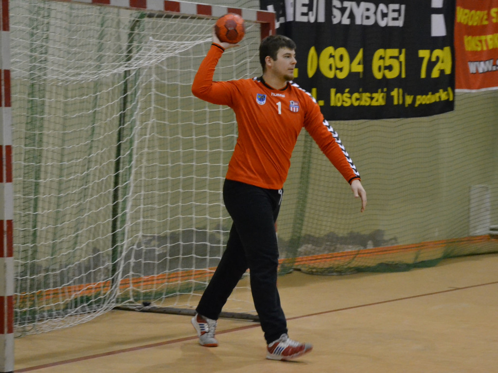 Piłka ręczna. GKS Żukowo znokautował Cartusię 30:13