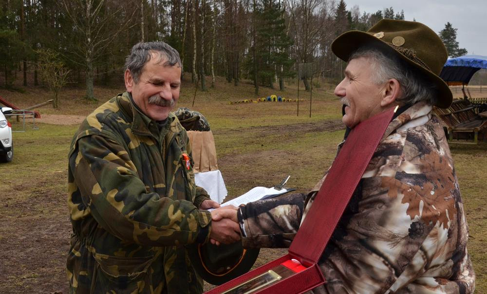 Pażęce. Myśliwi podsumowali polowanie na lisy i inne szkodniki