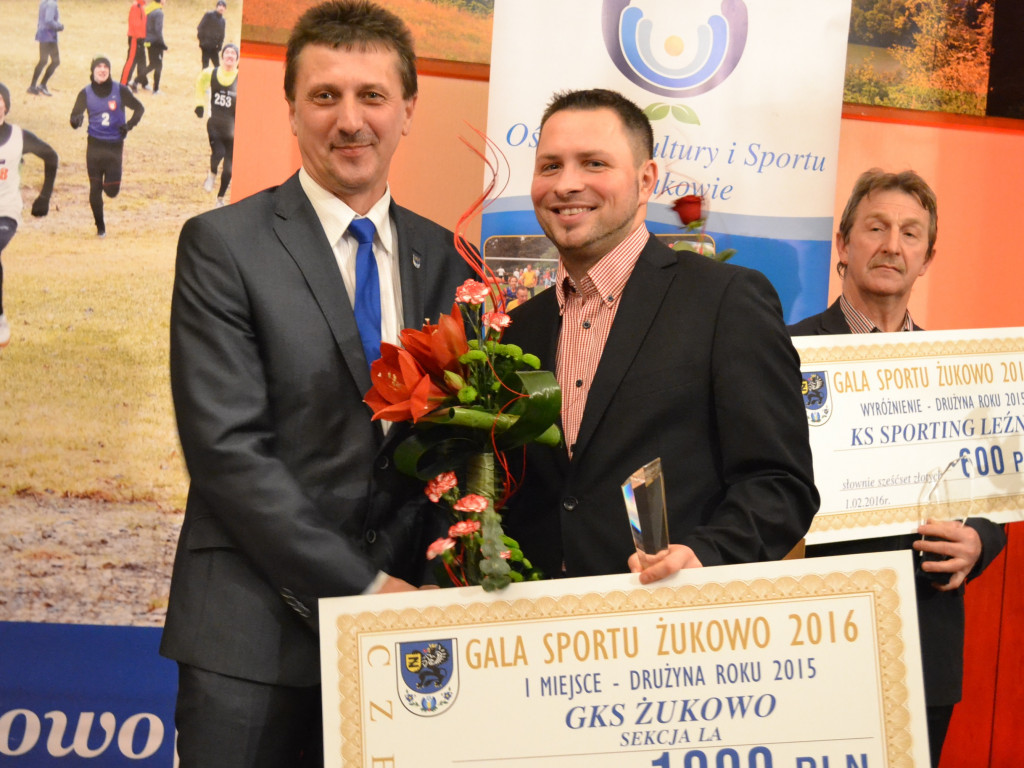 Żukowo. Gala Sportu. Najlepsi zawodnicy, trenerzy, drużyny nagrodzeni