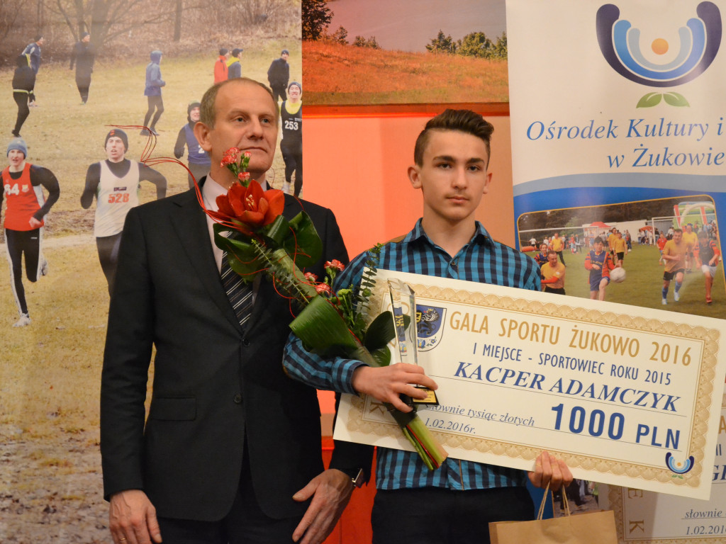 Żukowo. Gala Sportu. Najlepsi zawodnicy, trenerzy, drużyny nagrodzeni