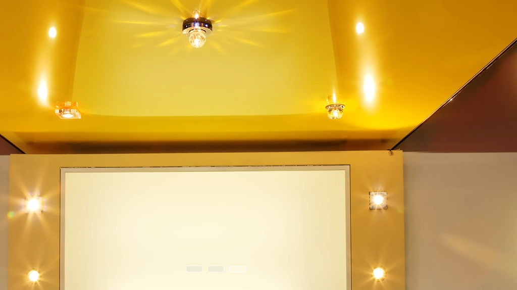 BudremLis. Budujesz? Remontujesz? Pamiętaj o suficie!