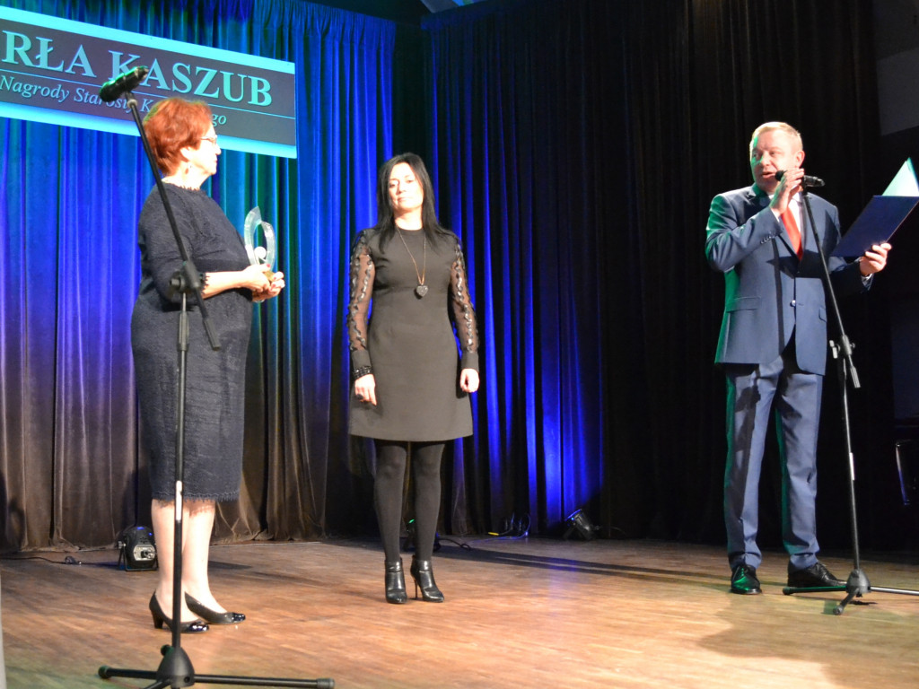 Perły Kaszub za 2015 rok przyznane. Superperły dla Marcopolu i wójta Stężycy