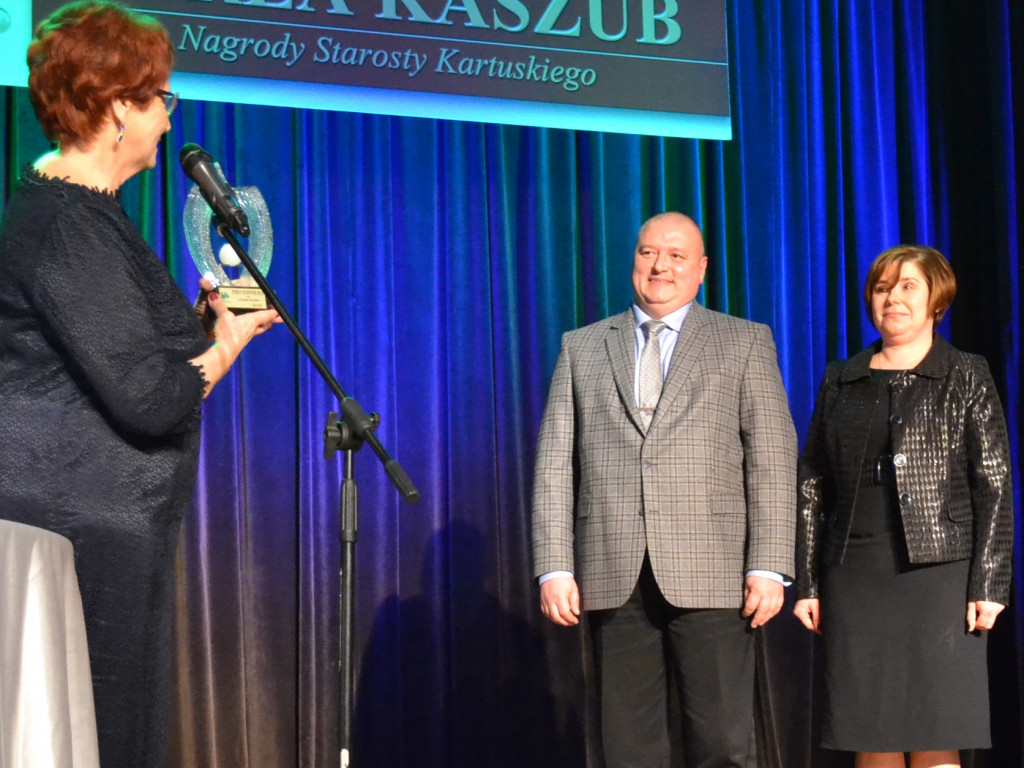 Perły Kaszub za 2015 rok przyznane. Superperły dla Marcopolu i wójta Stężycy