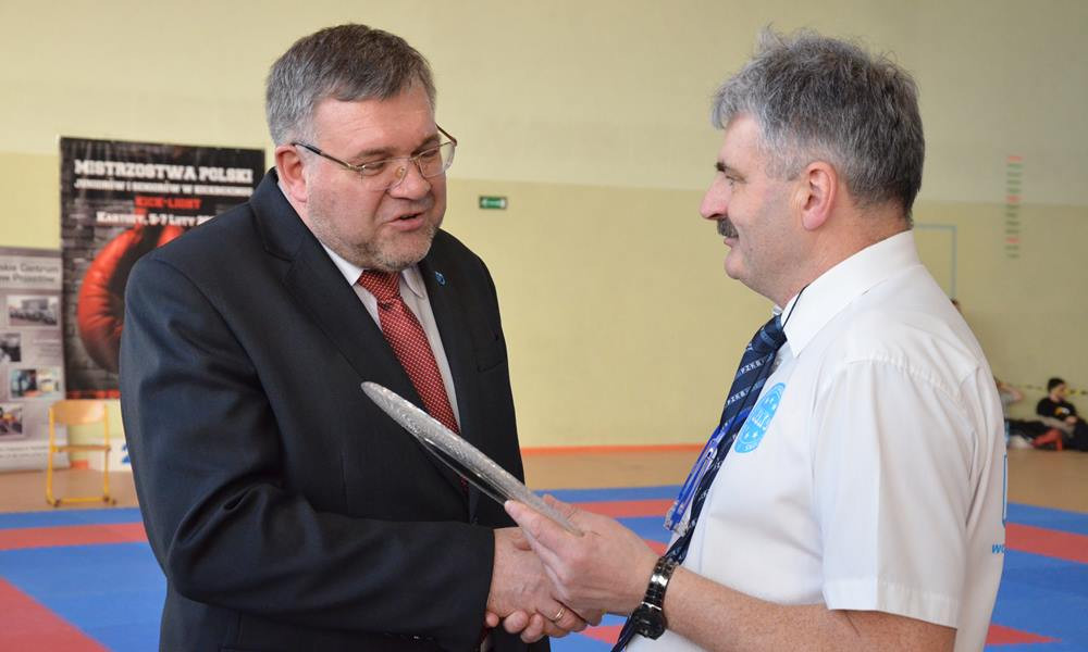 Mistrzostwa Polski w kickboxingu juniorów i seniorów kick-light