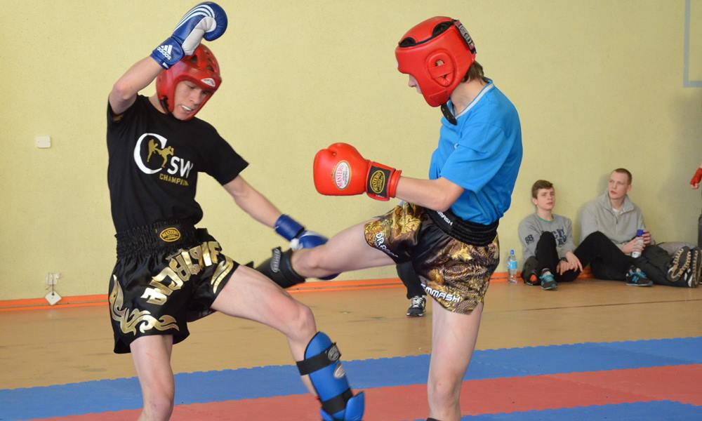 Mistrzostwa Polski w kickboxingu juniorów i seniorów kick-light