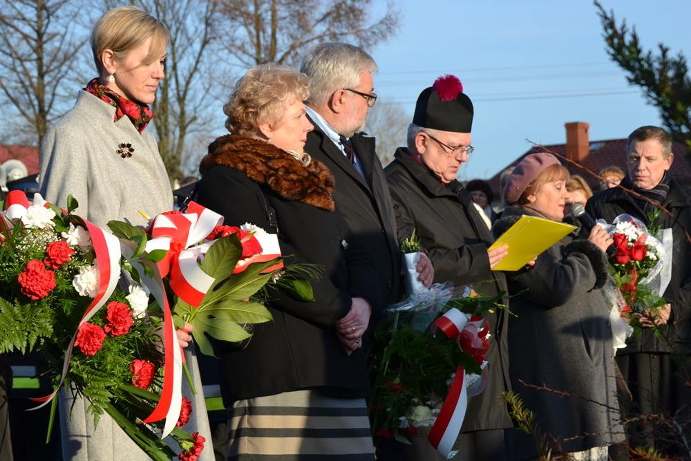 Pomieczyno. Przypomnieli straszną historię jeńców Stutthofu. 