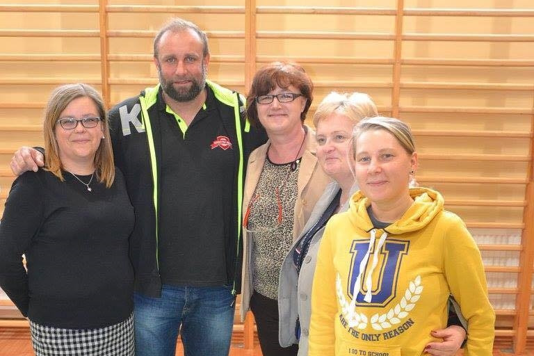 Piłka ręczna. W Staniszewie i Żukowie będą trenować z akademią Artura Siódmiaka