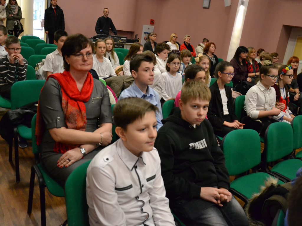 Kartuzy. Szkoła Podstawowa nr 2 świętowała 65-lecie istnienia