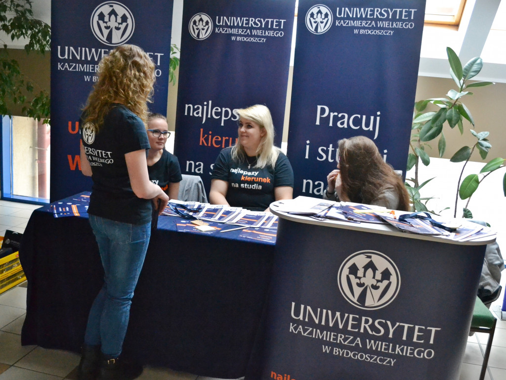 Kartuzy. Uczelnie z całej Polski prezentowały swoje kierunki studiów