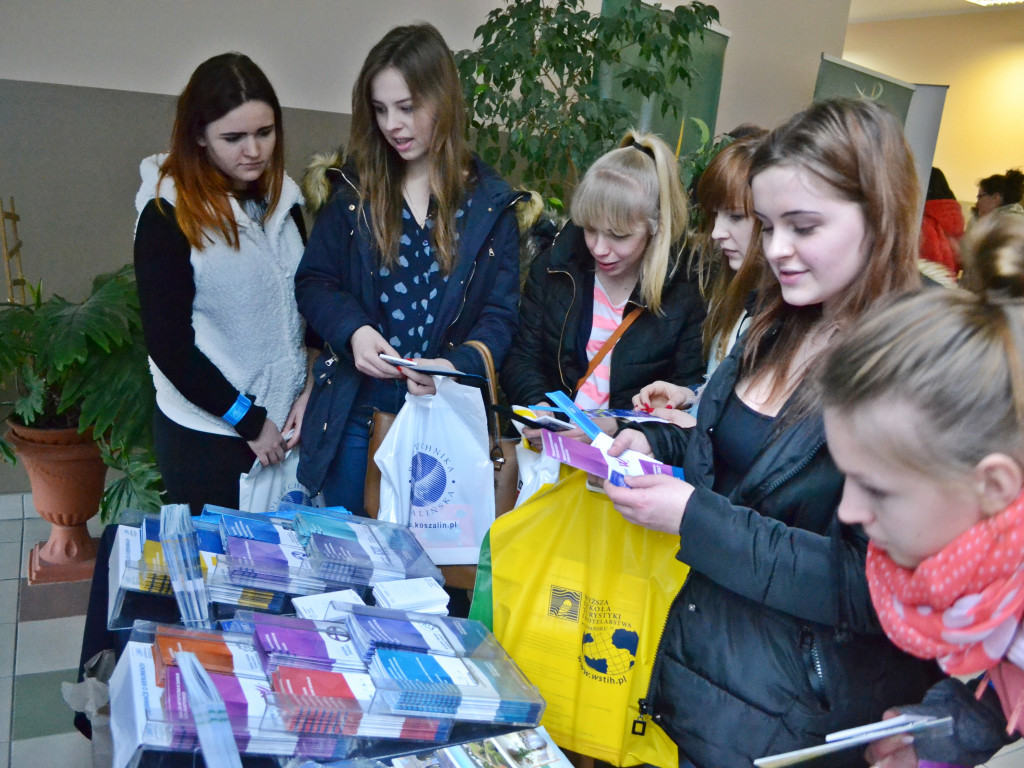 Kartuzy. Uczelnie z całej Polski prezentowały swoje kierunki studiów