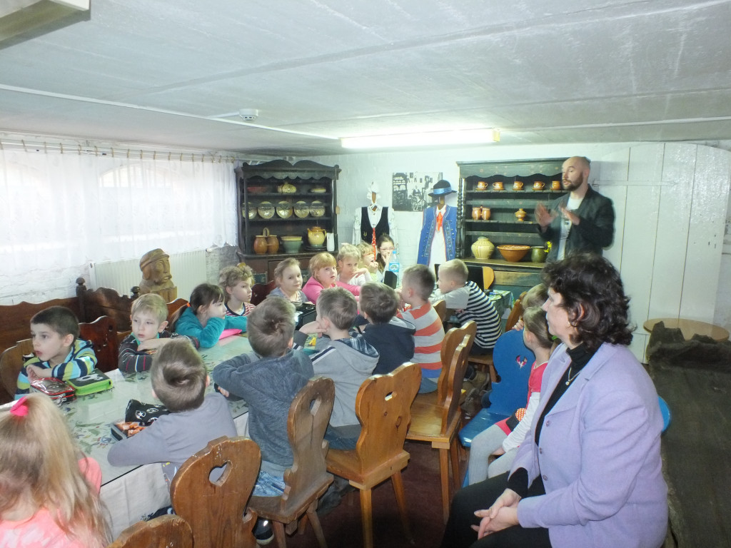 Kartuzy. Opowieści o niedźwiedziu Wojtku w Muzeum Kaszubskim