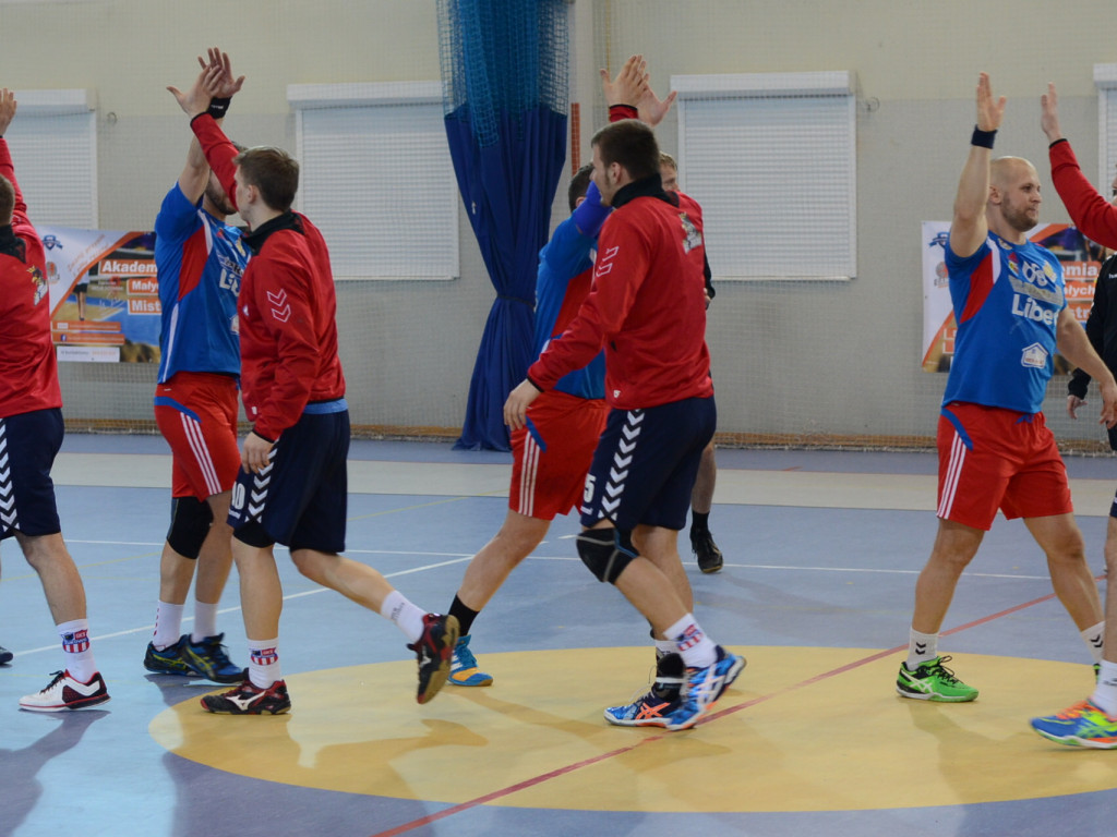 Piłka ręczna. Zaskakujący remis GKS Żukowo i strata pozycji lidera, wysoka wygrana Cartusii