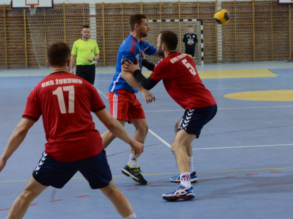 Piłka ręczna. Zaskakujący remis GKS Żukowo i strata pozycji lidera, wysoka wygrana Cartusii