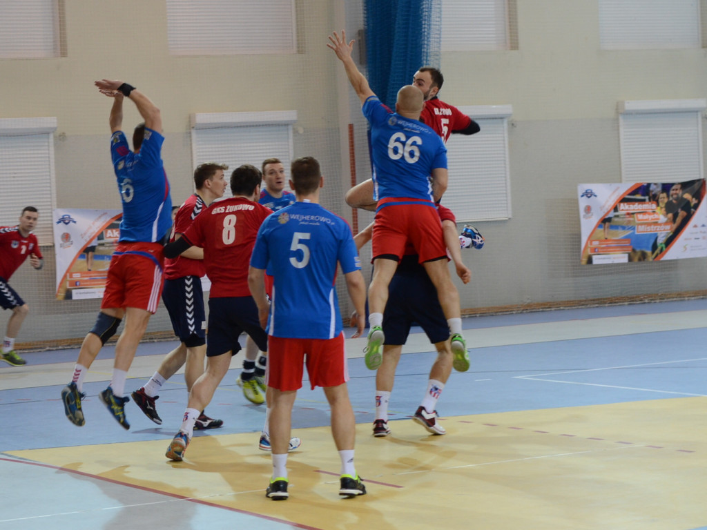 Piłka ręczna. Zaskakujący remis GKS Żukowo i strata pozycji lidera, wysoka wygrana Cartusii