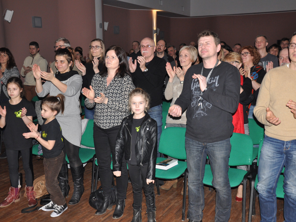 Kartuzy. Marek Piekarczyk nastrojowo i akustycznie