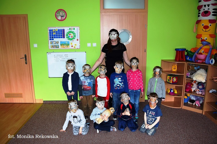Przedszkolaki z gminy Stężyca bawiły się i poznawały zwyczaje sów