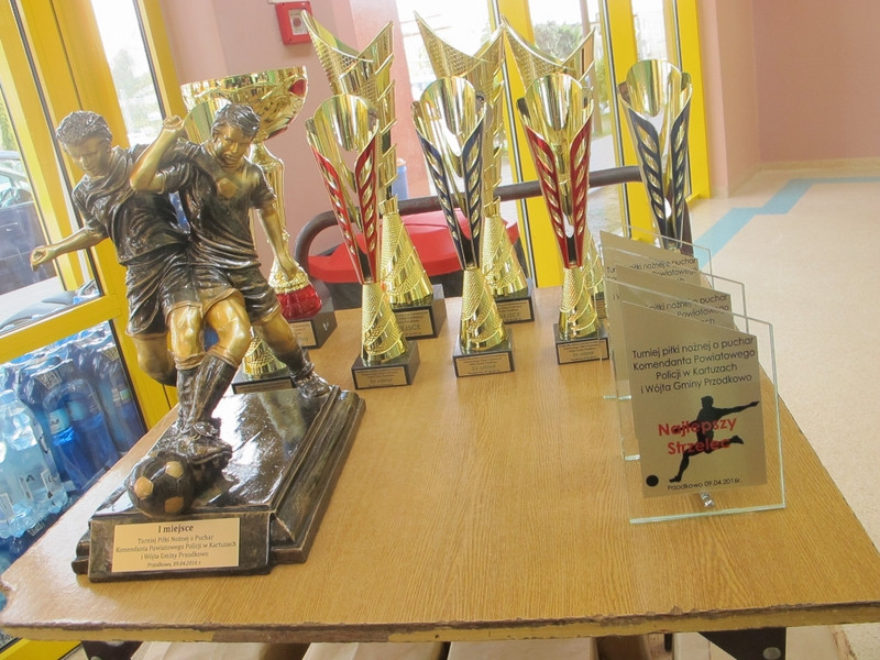 Piłka nożna. Drużna UG Przodkowo wygrała turniej o Puchar Komendanta Policji