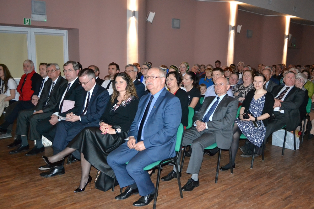 Kartuzy. Zespół Pieśni i Tańca 