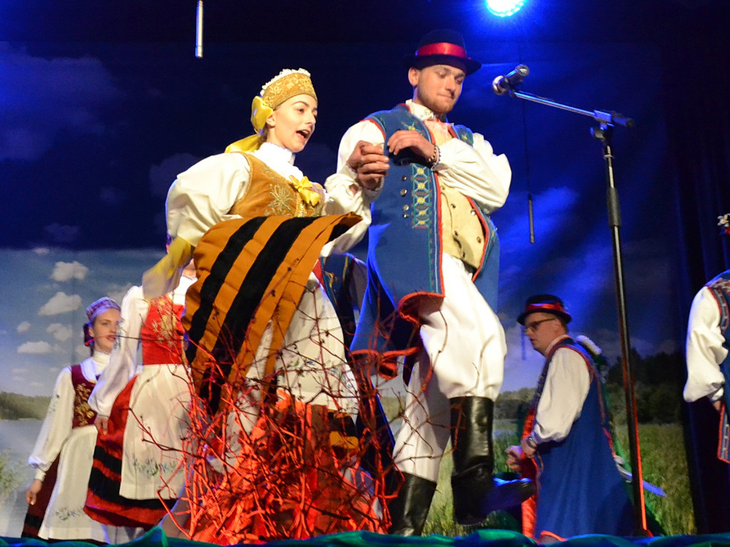 Kartuzy. Zespół Pieśni i Tańca 