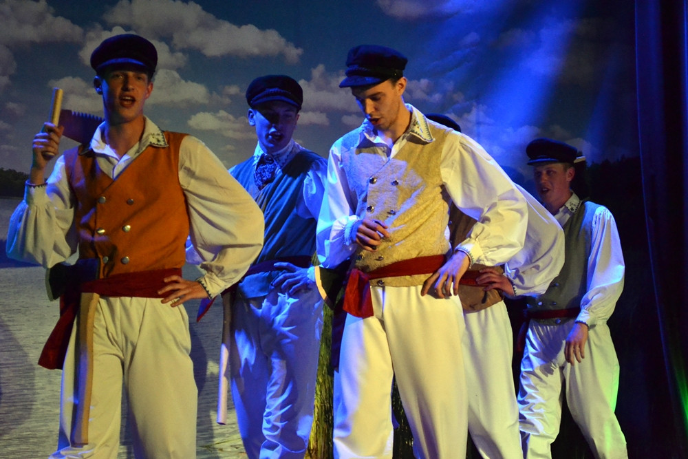 Kartuzy. Zespół Pieśni i Tańca 