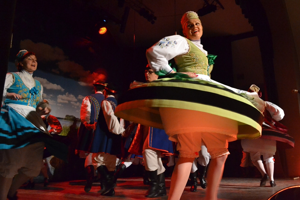 Kartuzy. Zespół Pieśni i Tańca 