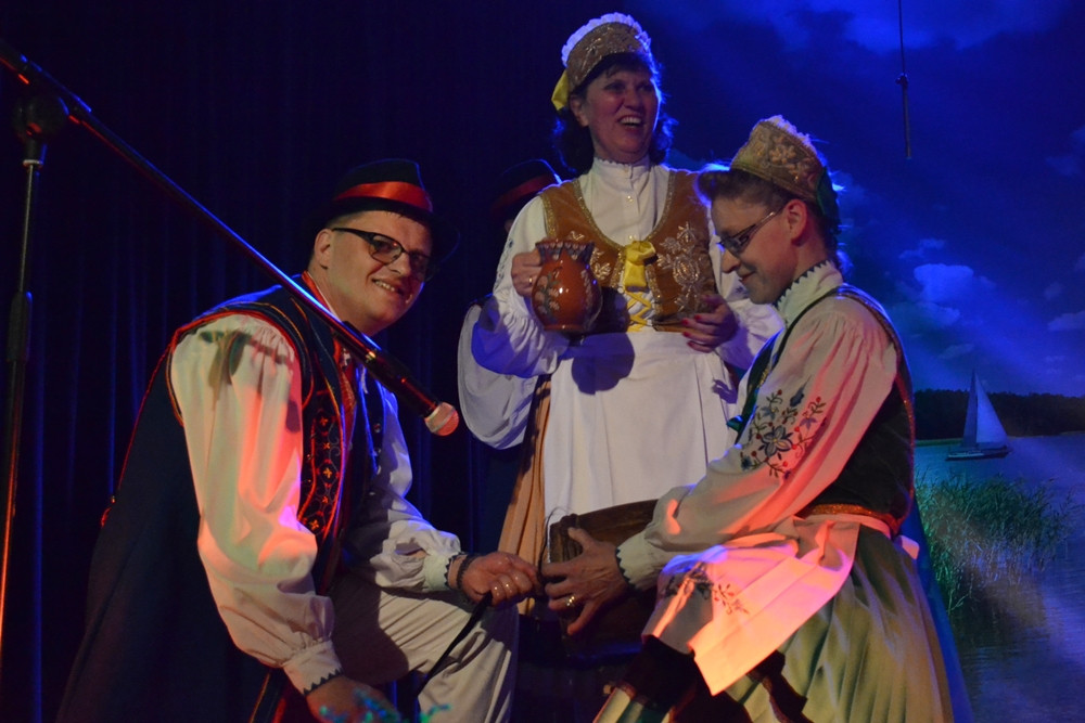 Kartuzy. Zespół Pieśni i Tańca 