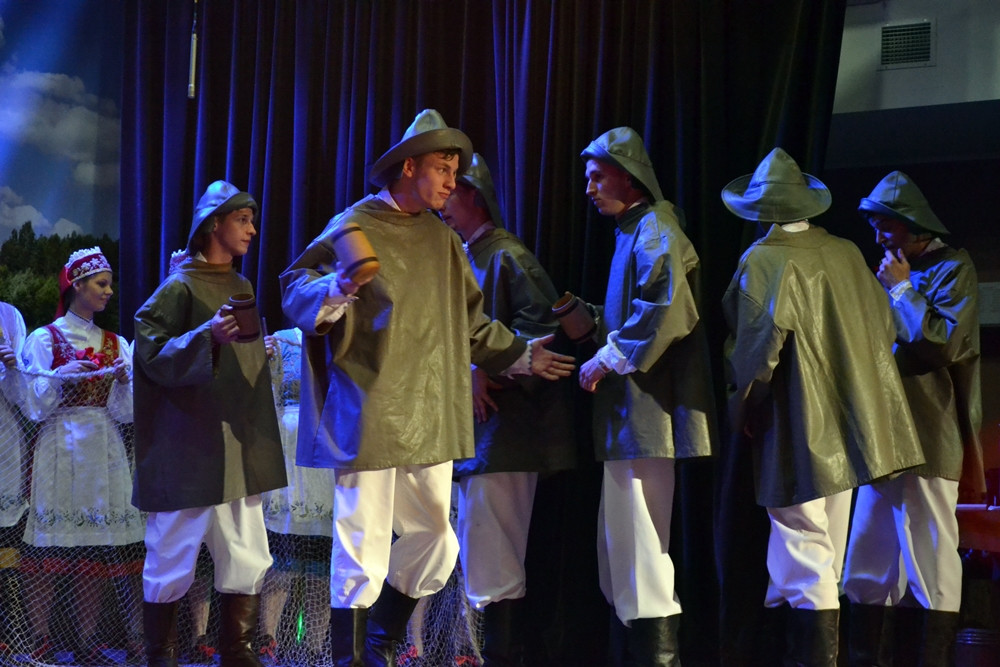 Kartuzy. Zespół Pieśni i Tańca 