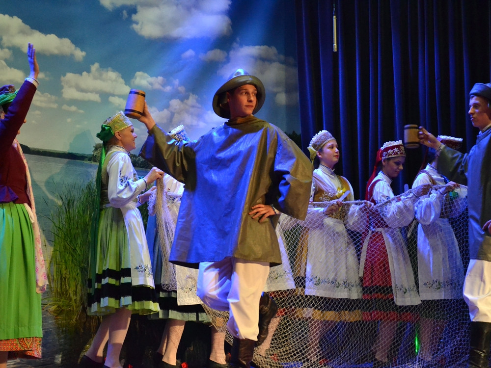 Kartuzy. Zespół Pieśni i Tańca 