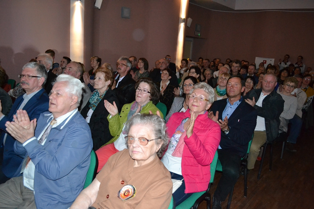 Kartuzy. Zespół Pieśni i Tańca 