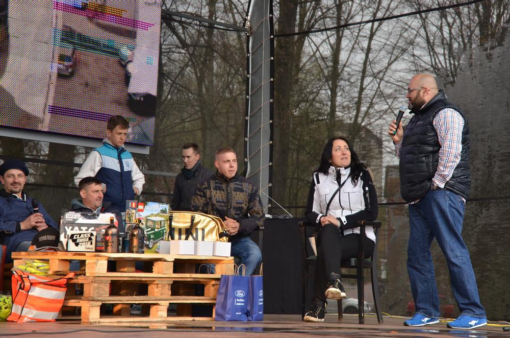 Kartuzy. Classówka dla miłośników motoryzacji. Było co podziwiać