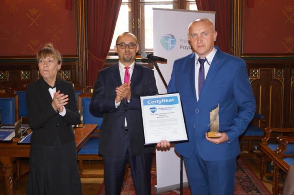 Salon Samochodów Używanych AutoSzulc z certyfikatem 