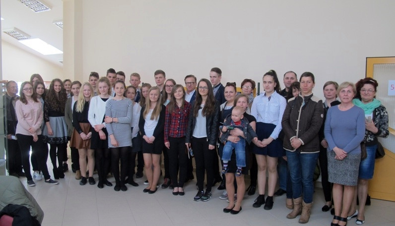 Najlepsi uczniowie i studenci z gm. Przodkowo nagrodzeni stypendiami