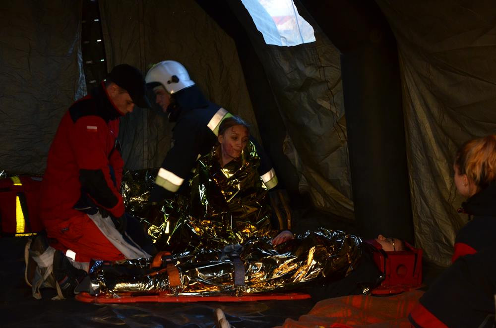 Staniszewo. Dwa wypadki i wielu rannych. Tak ćwiczyli ratownicy medyczni i strażacy