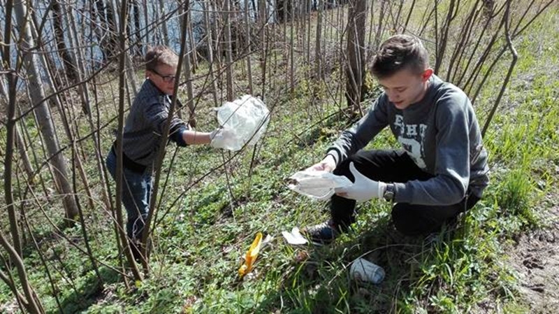 Powiat. Tak wyglądała akcja sprzątania kaszubskich jezior