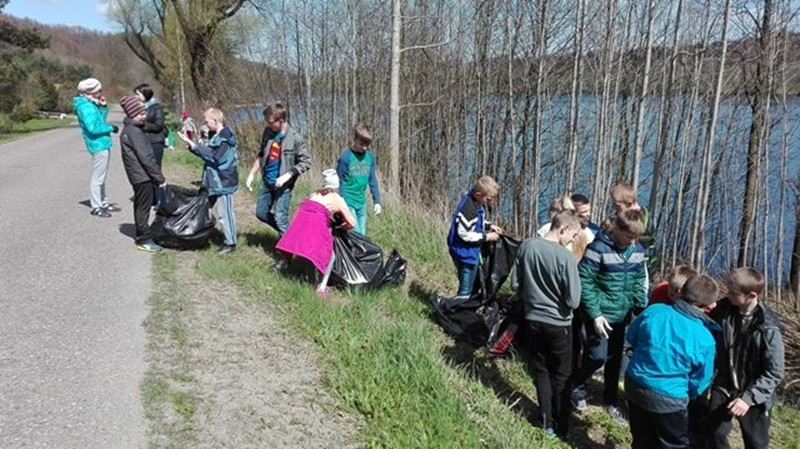 Powiat. Tak wyglądała akcja sprzątania kaszubskich jezior