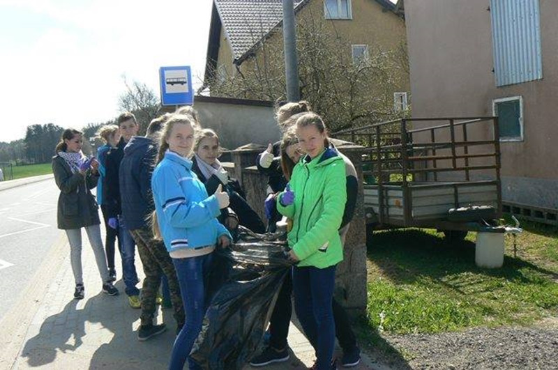 Powiat. Tak wyglądała akcja sprzątania kaszubskich jezior