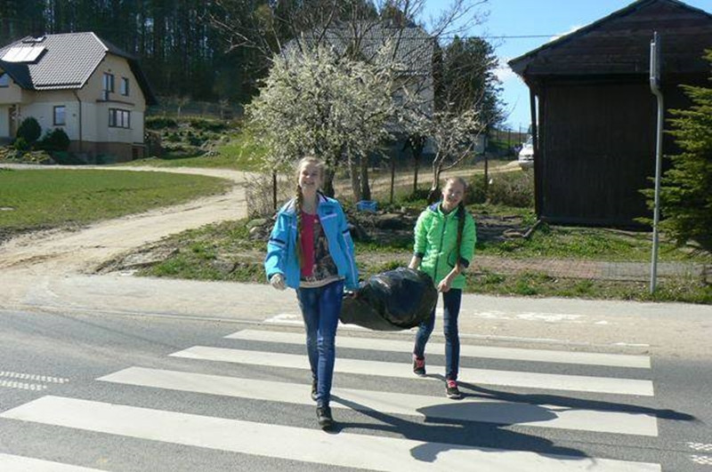 Powiat. Tak wyglądała akcja sprzątania kaszubskich jezior
