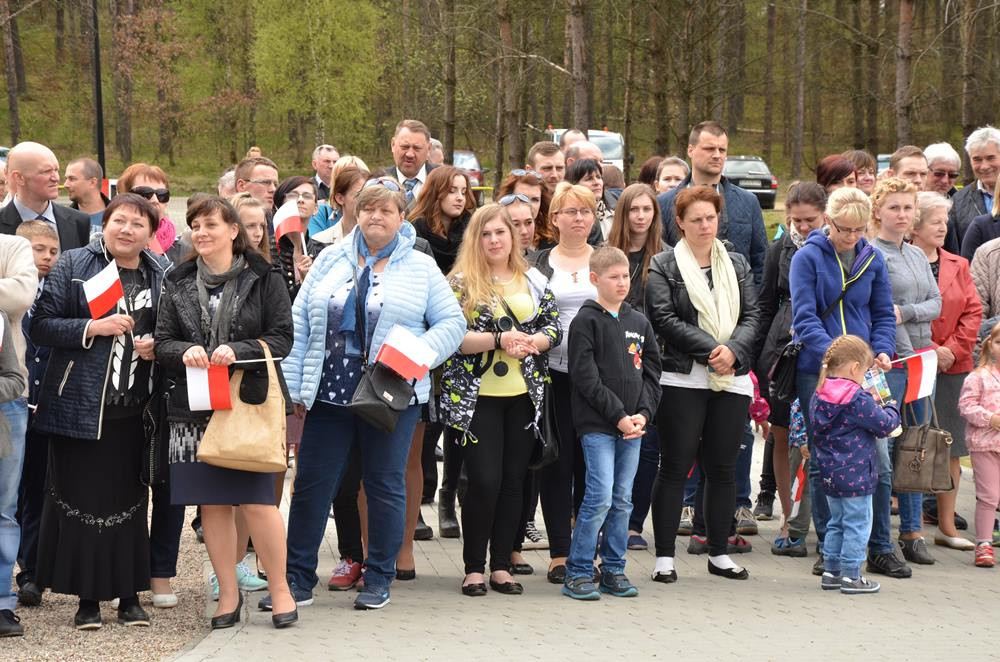 Stężyca. Wielkie święto strażaków. Druhowie odebrali odznaczenia i kluczyki do nowych wozów