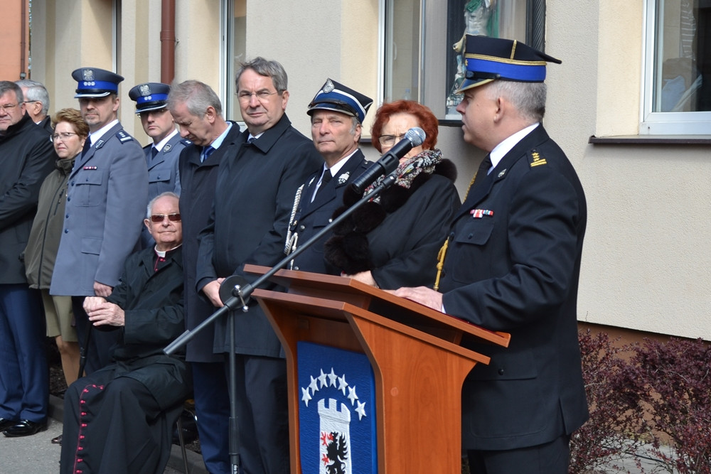 Dzień Strażaka. Awanse, odznaczenia i życzenia dla druhów z KP PSP w Kartuzach