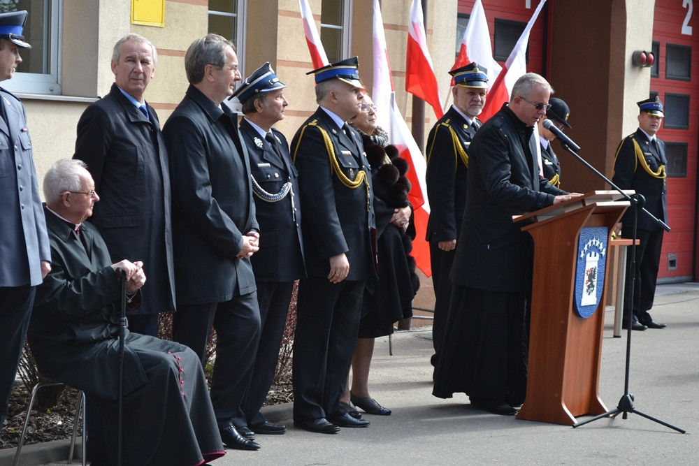 Dzień Strażaka. Awanse, odznaczenia i życzenia dla druhów z KP PSP w Kartuzach