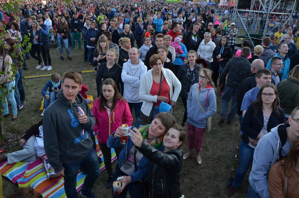Stężyca. Przebojowa Majówka. Tłumy pod sceną i mnóstwo atrakcji