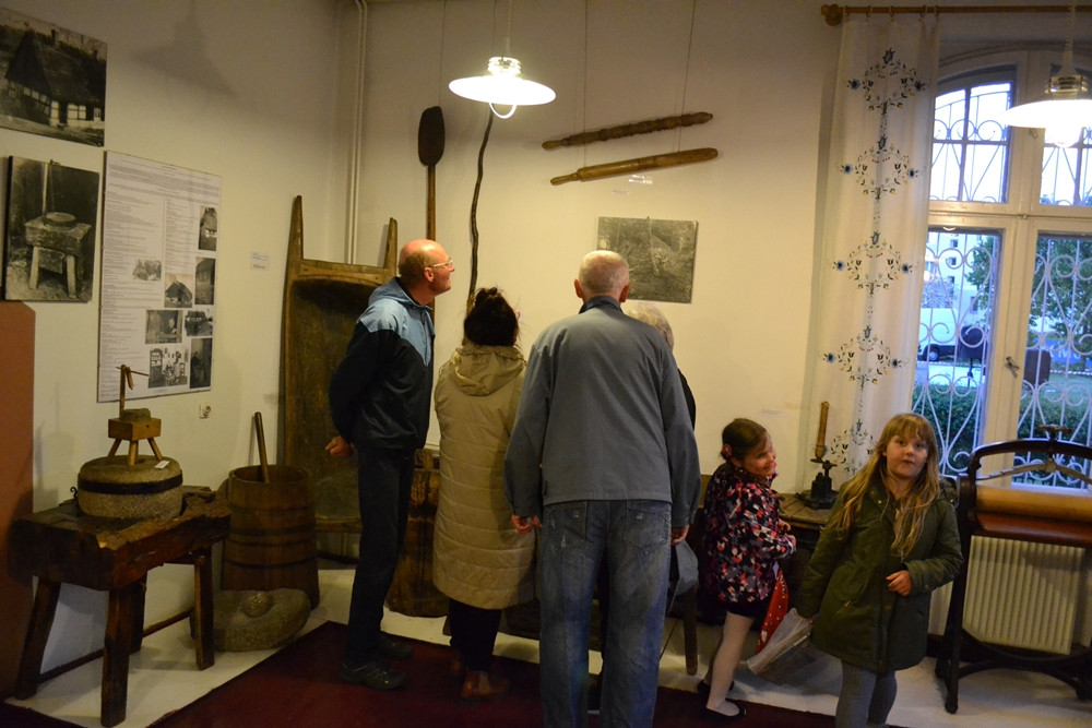 Noc Muzeów w Kartuzach. Muzeum Kaszubskie przyciągnęło sporo odwiedzających