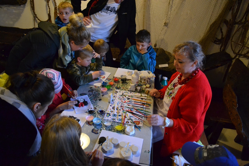 Noc Muzeów w Kartuzach. Muzeum Kaszubskie przyciągnęło sporo odwiedzających