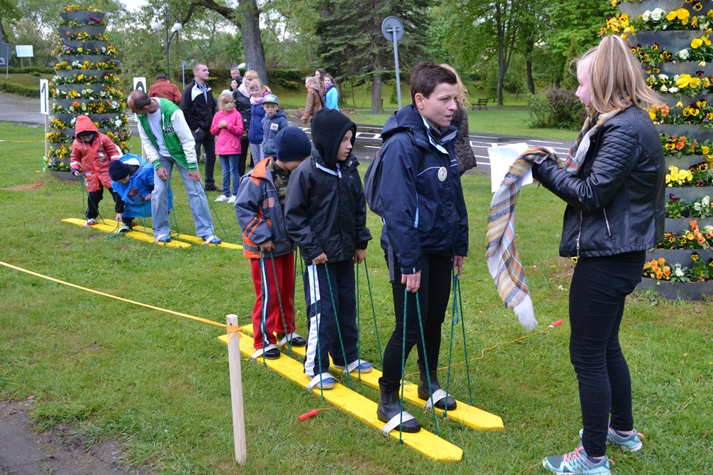 Kartuzy. Deszczowy, ale radosny festyn z okazji Dnia Rodziny