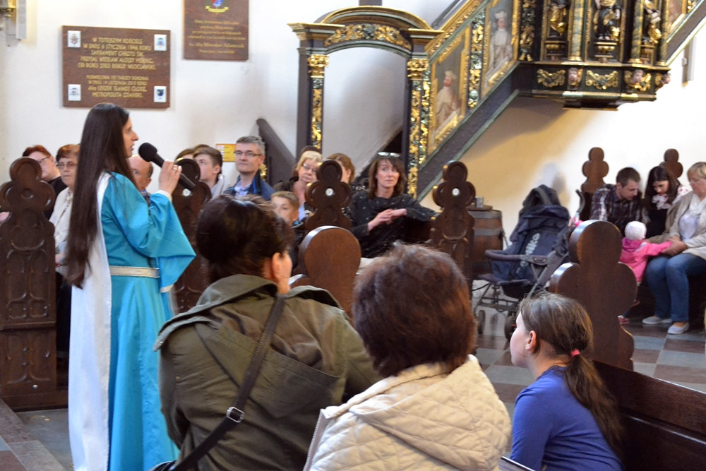 Żukowo. Noc Muzeów. Zwiedzający przenieśli się do czasów norbertanek