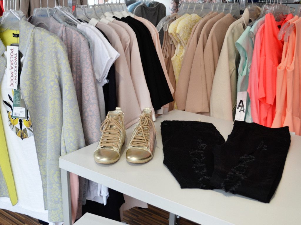 Wielkie zniżki w sklepach DORA w Sierakowicach i w Kartuzach!