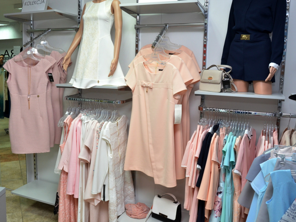 Wielkie zniżki w sklepach DORA w Sierakowicach i w Kartuzach!