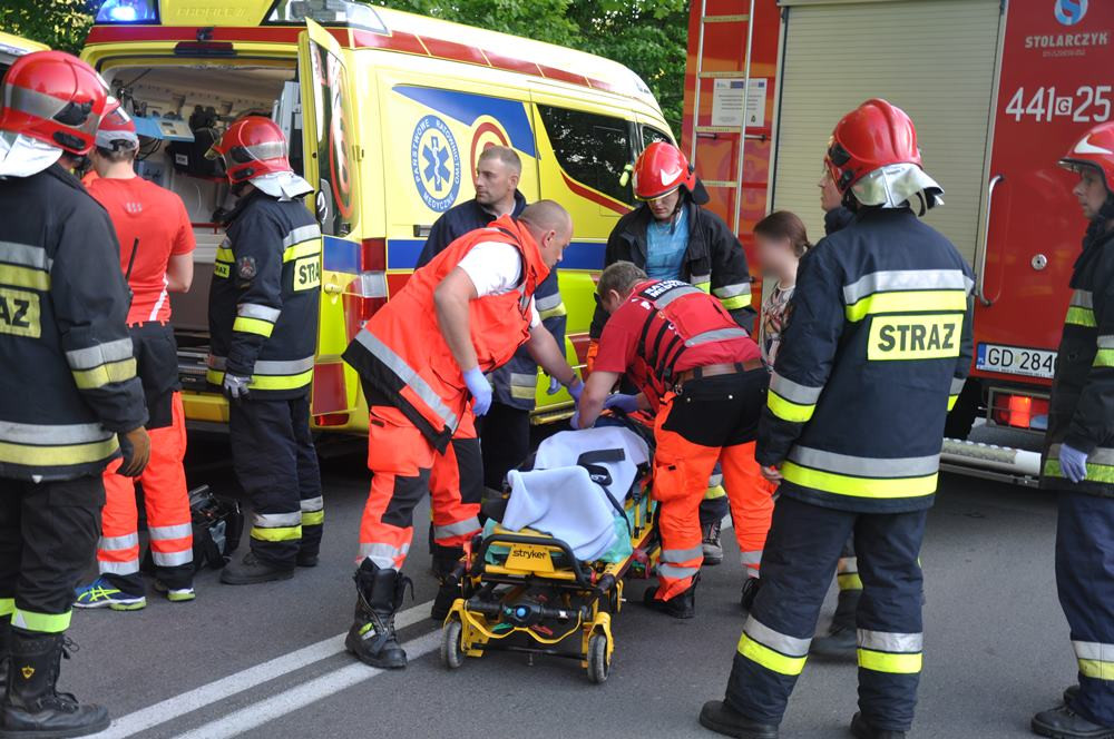Kosy. Zderzenie dwóch aut. Cztery osoby ranne