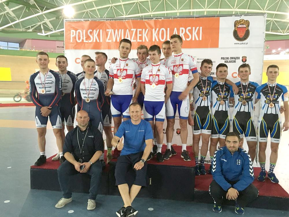 Szymon Sajnok z tytułem Młodzieżowego Mistrza Polski na torze